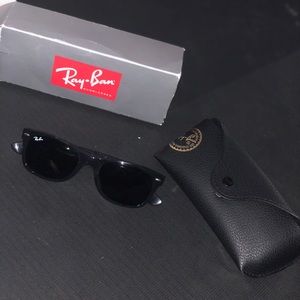 Ray Ban
